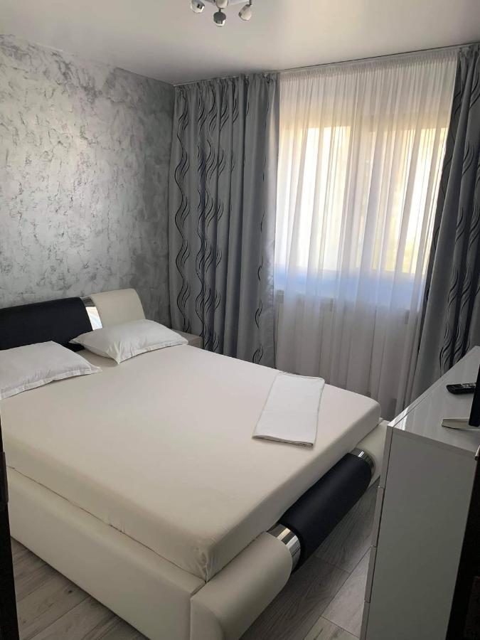 Elegant & Silver Luxury Apartament Craiova Dış mekan fotoğraf