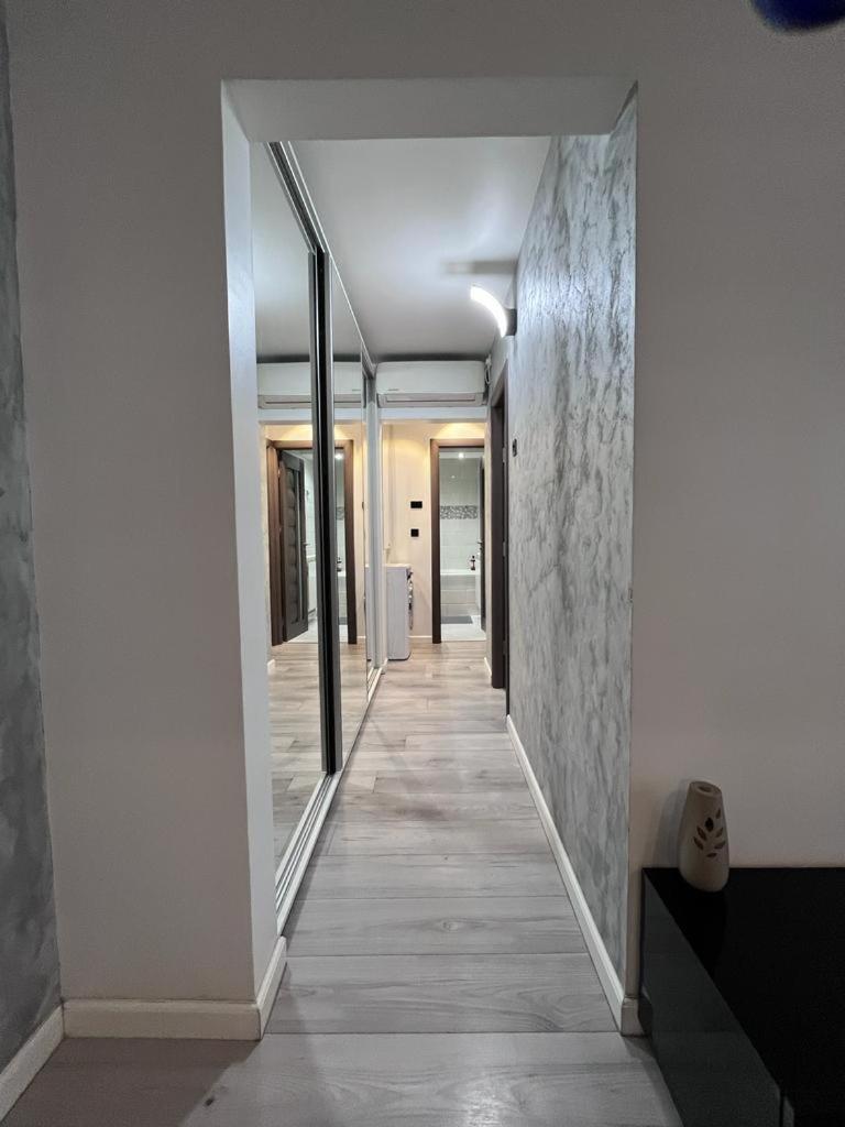 Elegant & Silver Luxury Apartament Craiova Dış mekan fotoğraf